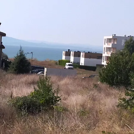 тита *